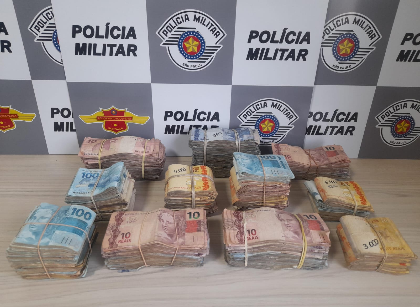 Dinheiro apreendido  